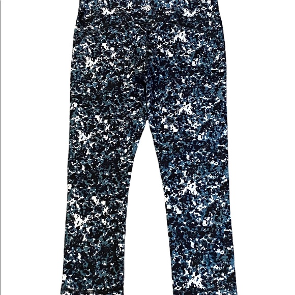 Marika Sport Moisture-Wicking Performance Capri Length Leggings Size Medium VGC - Picture 4 of 5